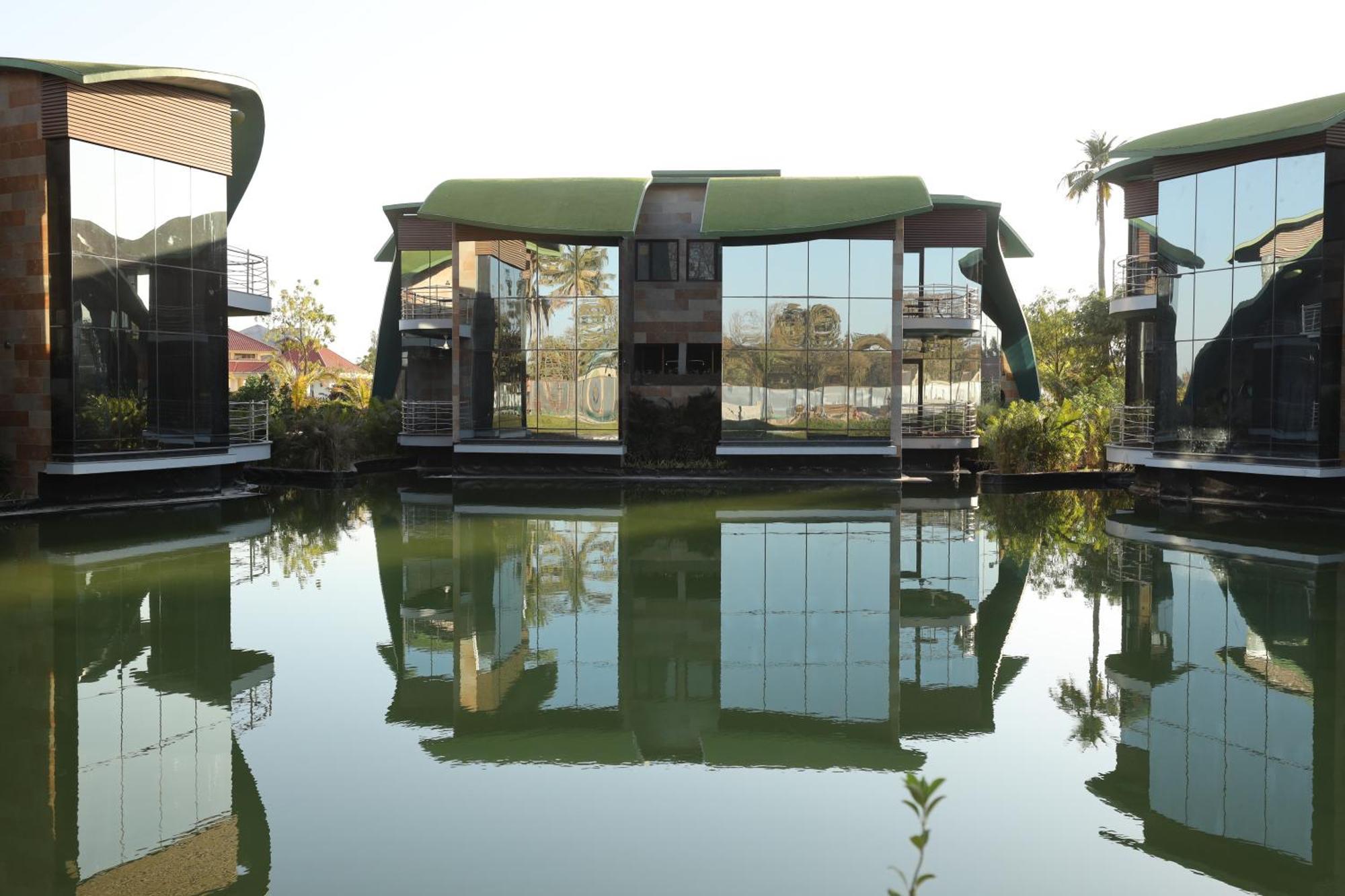 Neonz Resort & Club Ананд Экстерьер фото